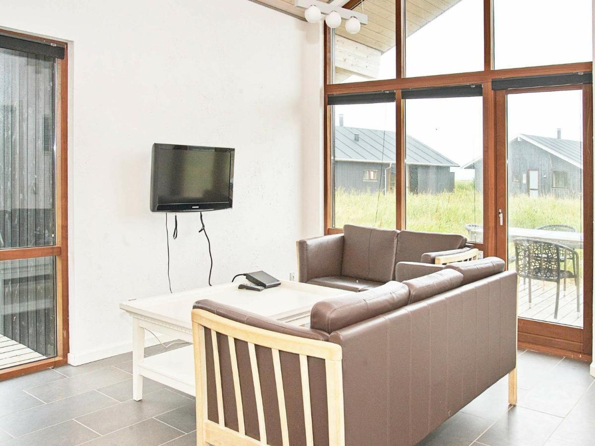8 Person Holiday Home In Ulfborg Thorsminde Eksteriør billede